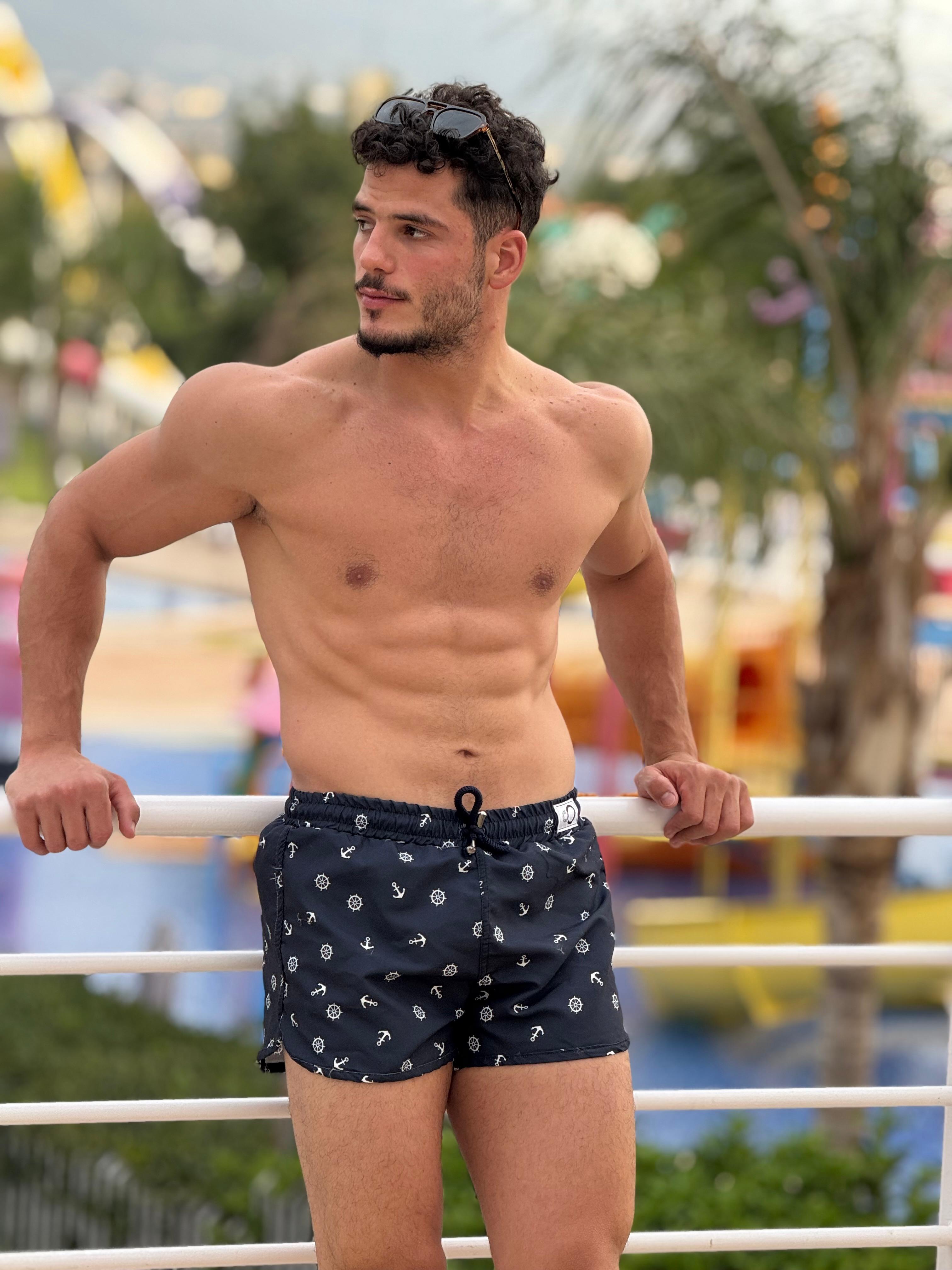 short patterned swimming trunk