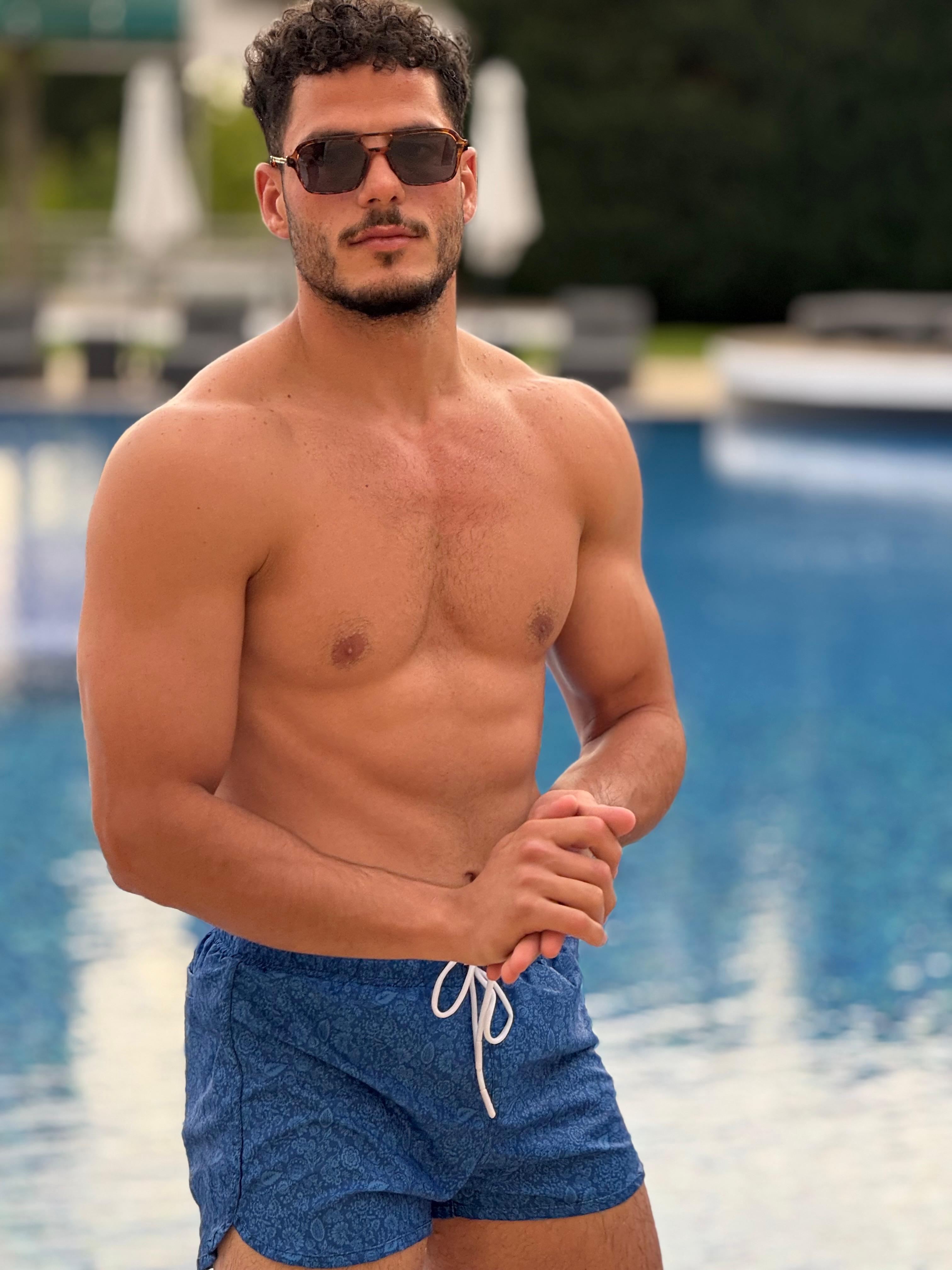 short patterned swimming trunk