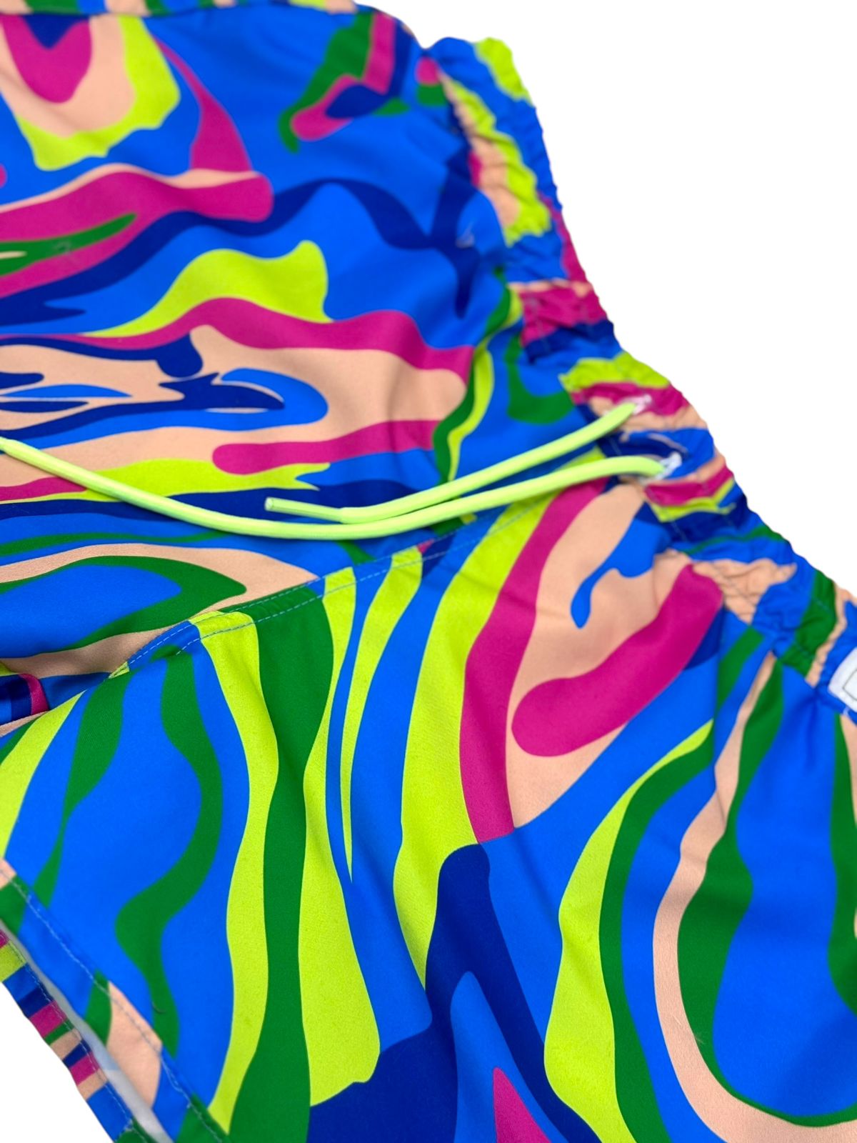 short patterned swimming trunk